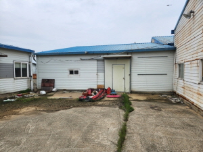 부동산표시 제9호 제시외 공장