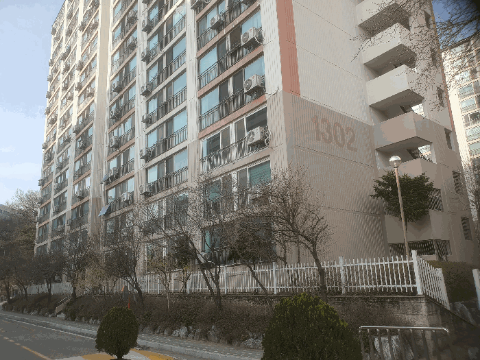1302동 전경
