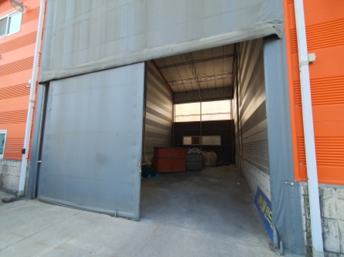 제시외 천막 내부