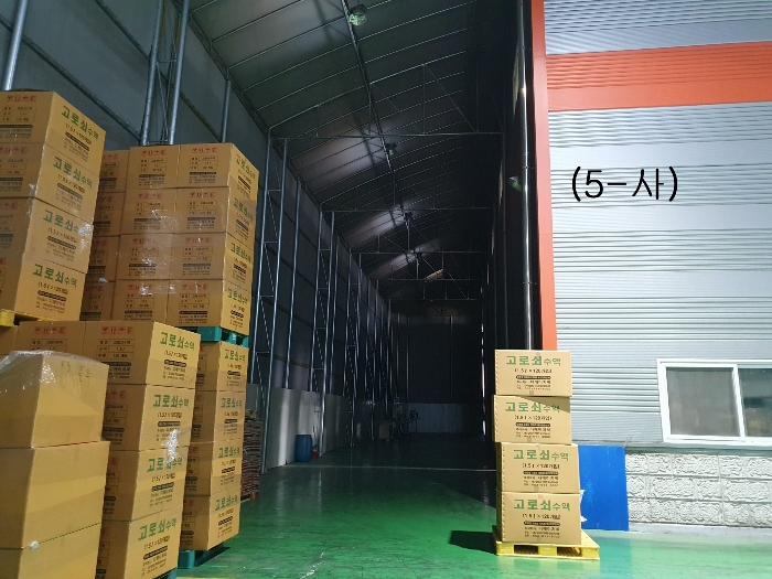 (ㄱ) 건물 동측 부분