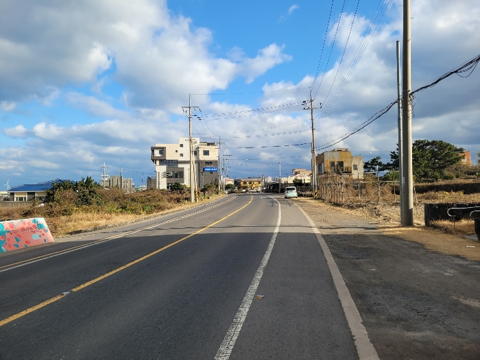 접면도로 및 주위환경