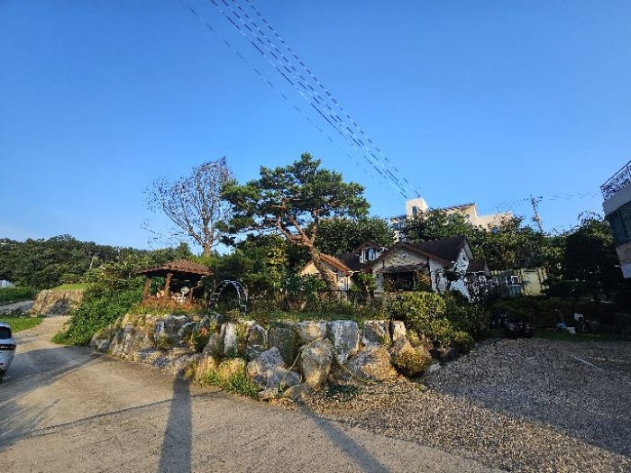 제시 목록 2 및 위 지상 제시 목록 1 전경