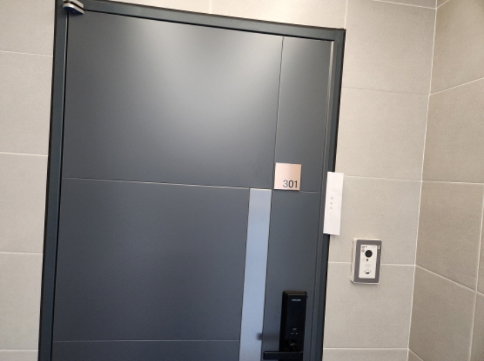 301호 안내문 부착