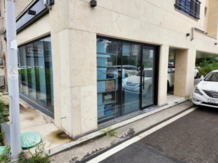 1층 상가 외부 모습