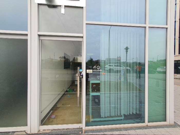 본 건 제 1 층 제 1 0 6 호 현 황