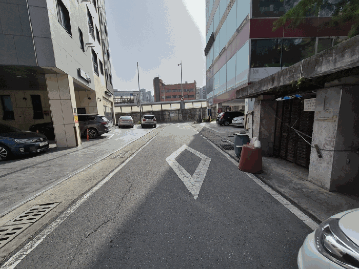 본건 북서측 접면 도로