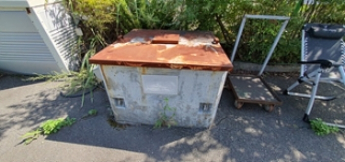 기호 1 토지 지상의 제시외 관정