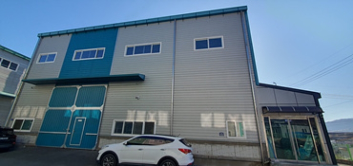 기호 3 토지 및 4 제시 건물 2층 전경