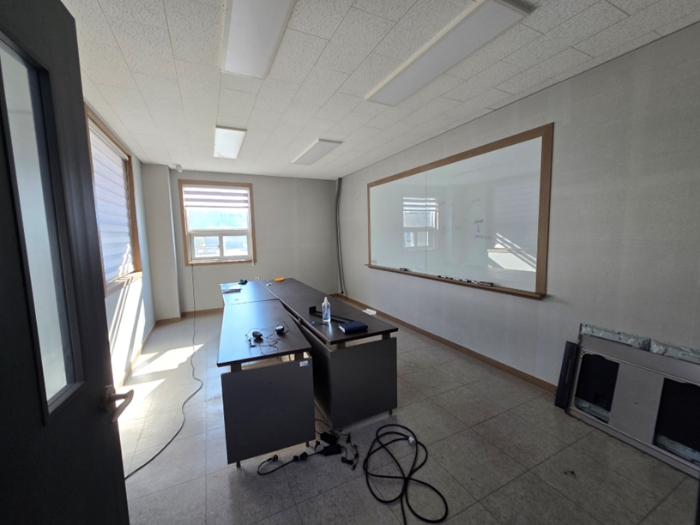 기호(바) 1층 내부