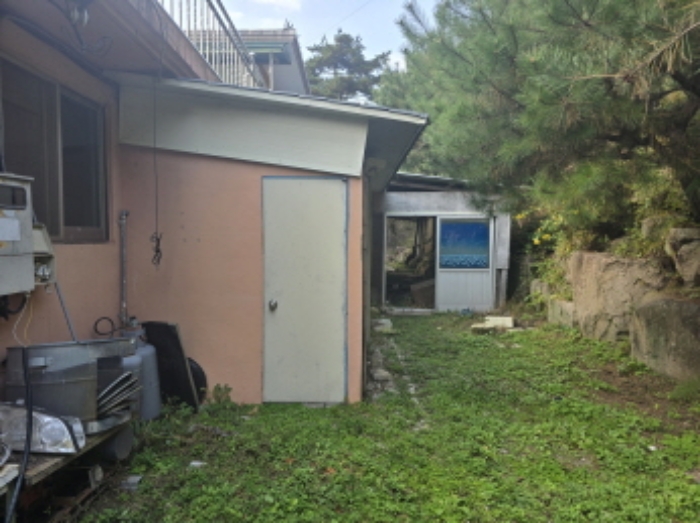 제시 된 건물 측면