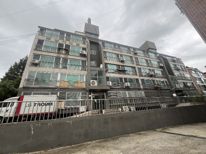 본건 건물 전경