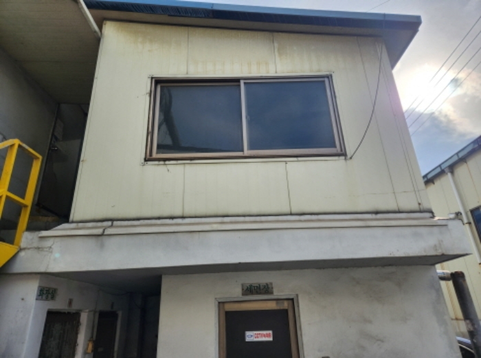 제시외 2층 조립식창고