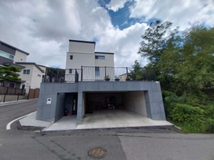 목록3 경매외 건물 전경