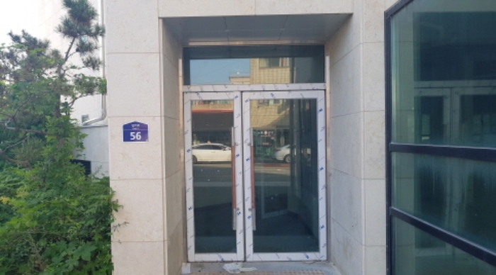 * 목록2. 출입구 및 도로명주소 표시 전경