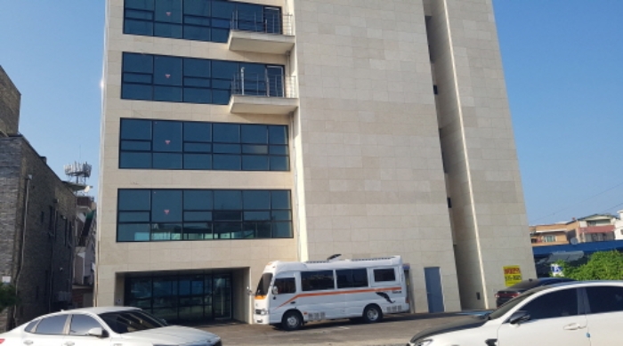 * 목록1,2,4. 전경(후면)