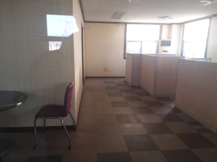 * 본건 목적물 3. 이동 전경(2층내부)