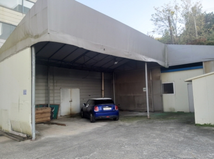 * 본건 목적물 1. 지상 차고