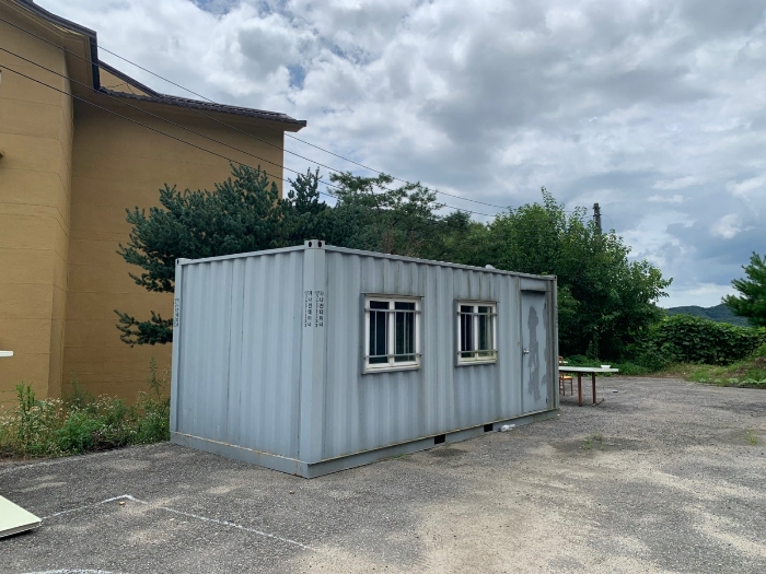 컨테이너 / 일련번호3 지상