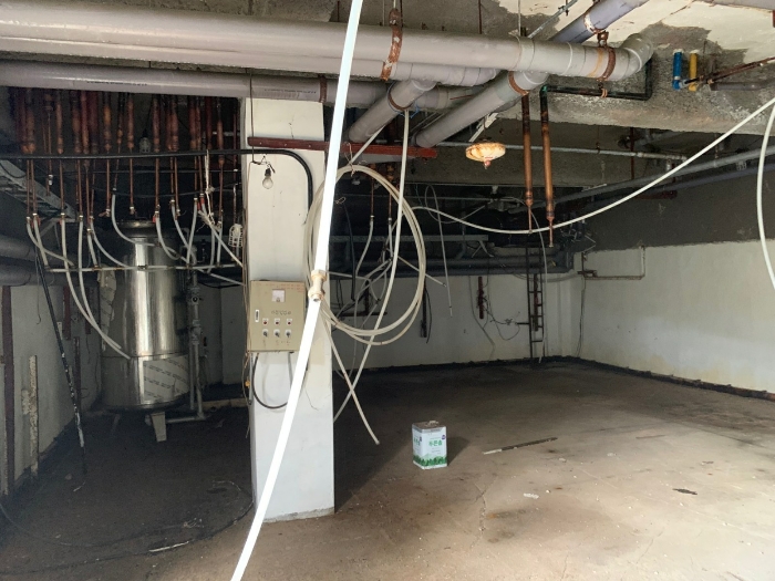 일련번호2 / 지하(내부)