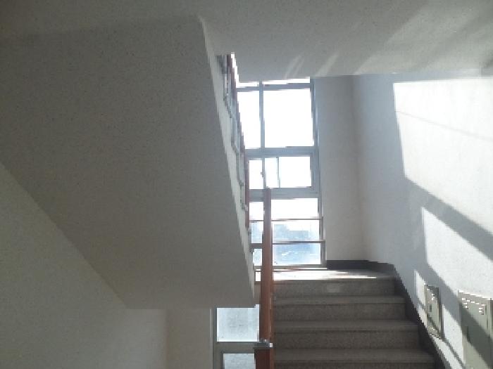 목록2. 옥탑 계단