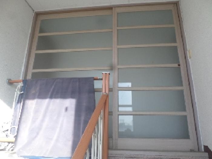 목록2. 옥탑 출입문