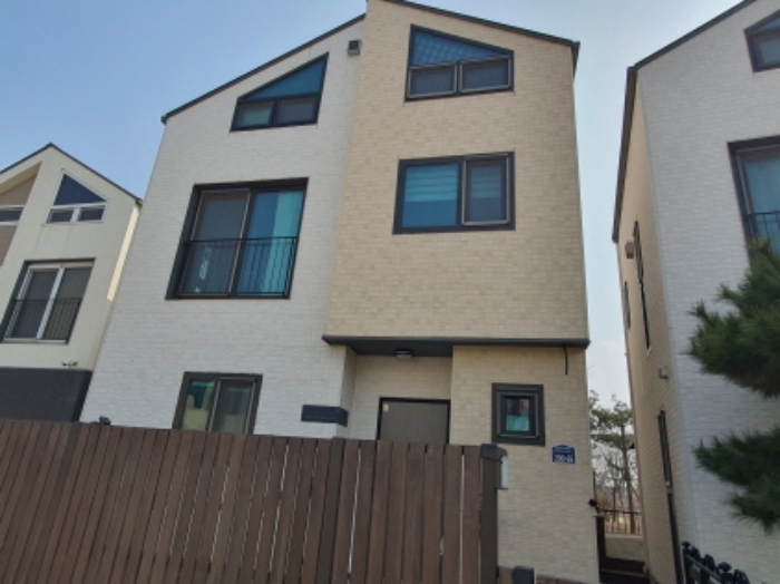 목록 1.부동산에 소재한 제시외 건물(도로명주소:김포한강11로438번길 200-65)