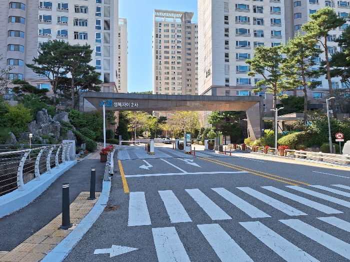 [버들치마을 성복자이2차 입구]