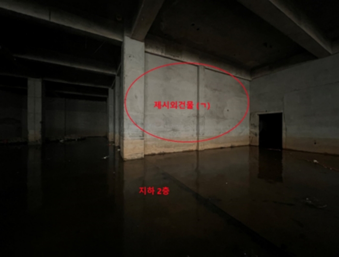 지하2층,(ㄱ)