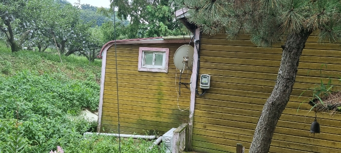 기호 나 건물과 부합물 기호 ㄴ 창고 (좌측)