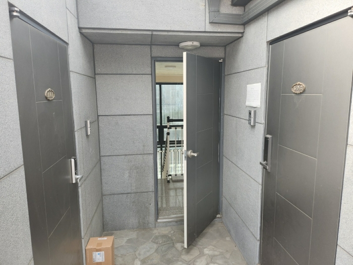 옥탑1층전경 (외부표기501-502호)