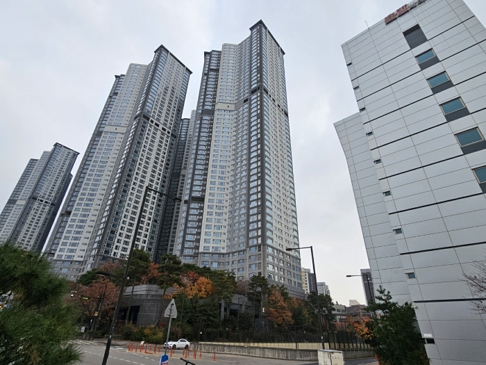 대상물건 건물 전경