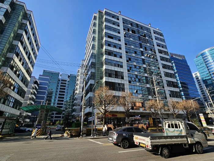 본건 소재 건물