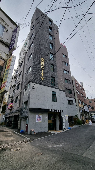 본건 소재 건물