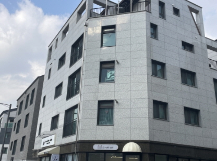 감일로 102번길 26 건물전경