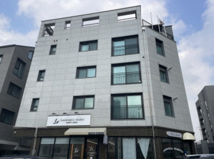 감일로 102번길 26 건물전경