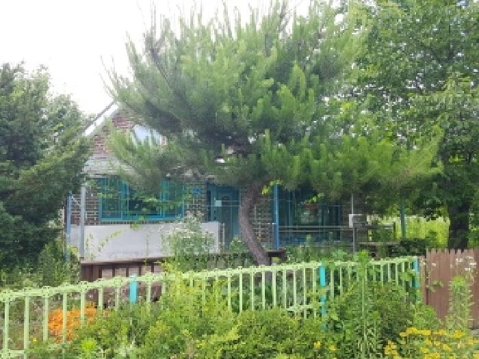 제시부동산 목록3번 
본건물 단층주택(정면)