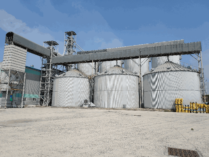 D.저장공정(전면 3식 - 평사이로, 후면 4식 - 호퍼사이로)