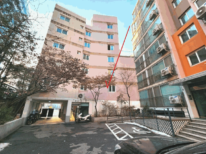 북동측에서 촬영