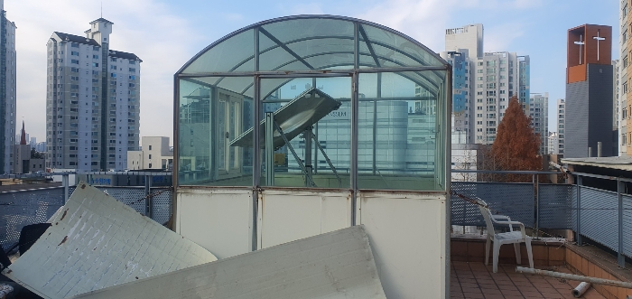 제시외 물건(ㄱ) 전경