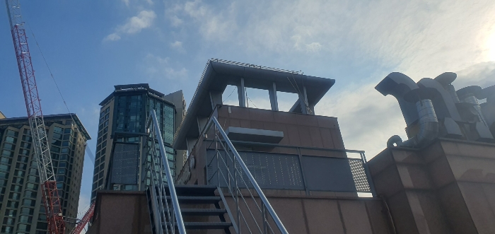 건물 옥탑 전경