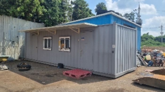 소재지1(화북이동 2711-1) 지상에 소재한 이동식 컨테이너