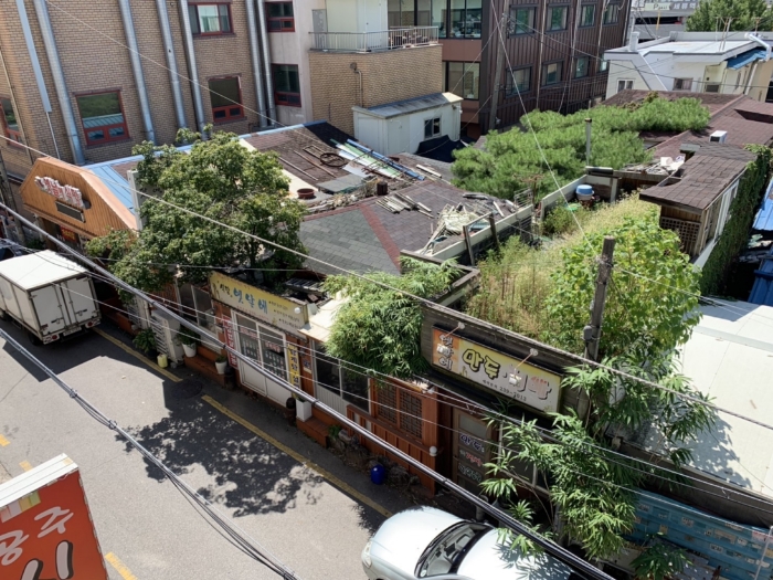 본건 전경(토지 및 건물)