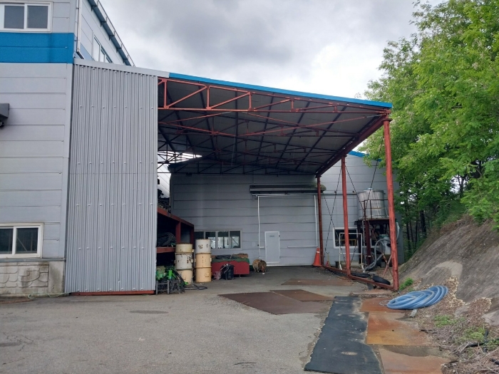 기호 (가)건물 및 제시외 (ㄱ) 건물 전경