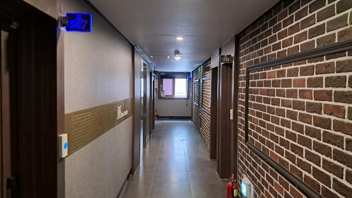 숙박시설의 복도