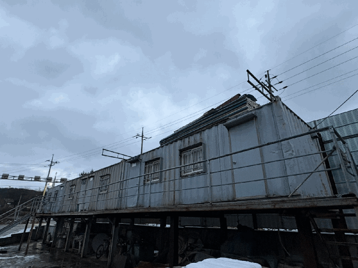 일련번호 1) 지상 컨테이너 3동