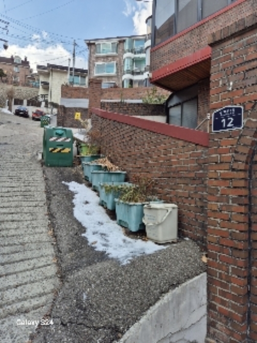 도로(홍지동 39-3)