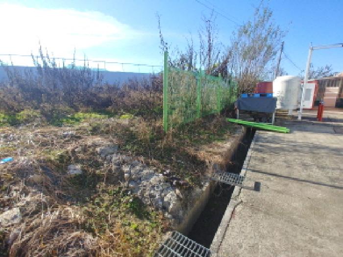 주변 울타리 모습2