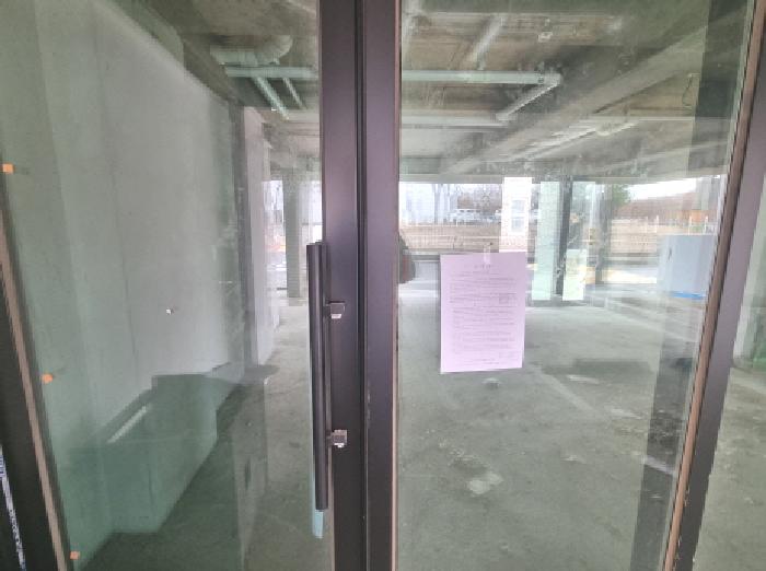 1층 출입로 모습