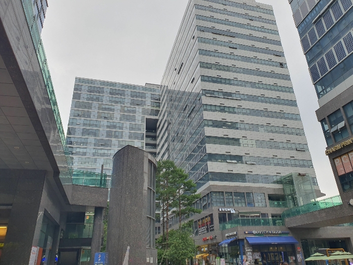 본동 외부전경2