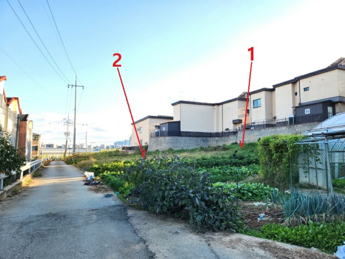 기호1,2 토지(북측에서 촬영)